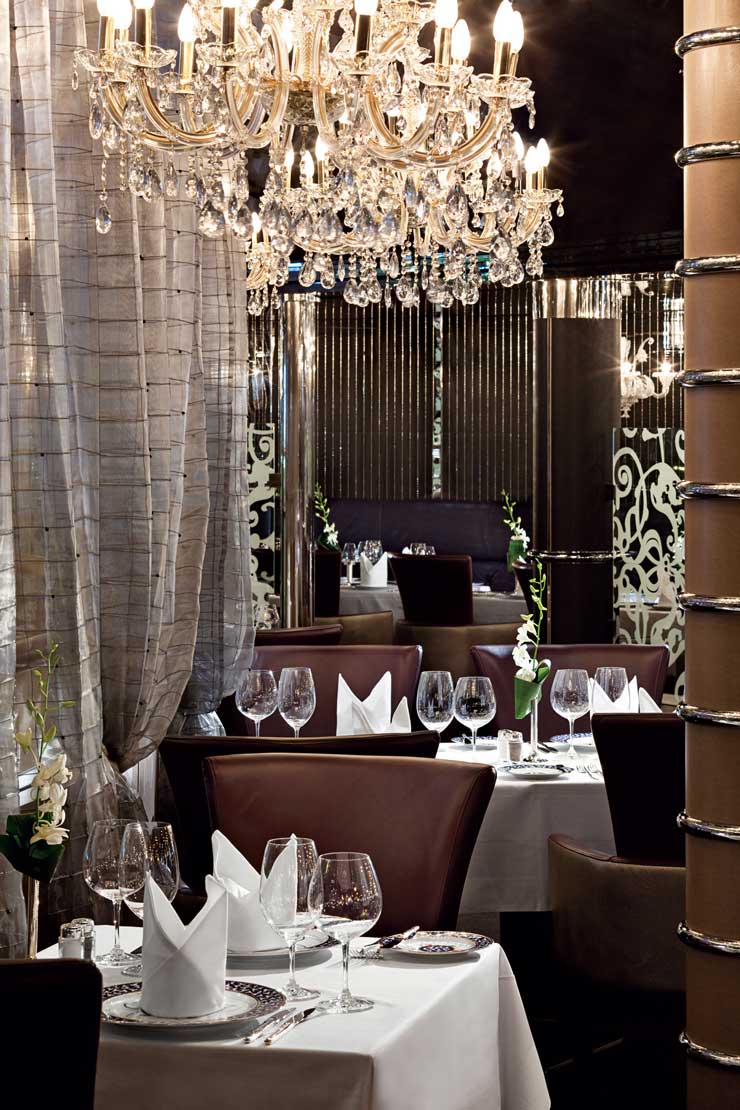 El refinado y laureado Restaurante "Pinnacle Grill" a bordo del Ms Nieuw Amsterdam (Holland America) CRUCEROS NIEUW AMSTERDAM CRUCEROS GRECIA Y TURQUIA CRUCEROS ISLAS GRIEGAS CRUCEROS DESDE VENECIA CRUCEROS MAR EGEO HOLLAND AMERICA CRUISES